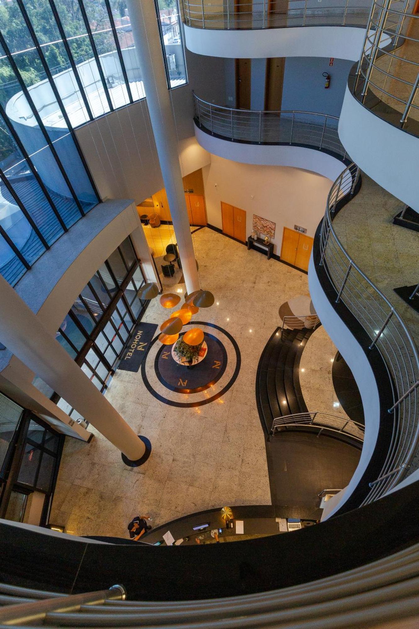 Nohotel Premium Americana Kültér fotó
